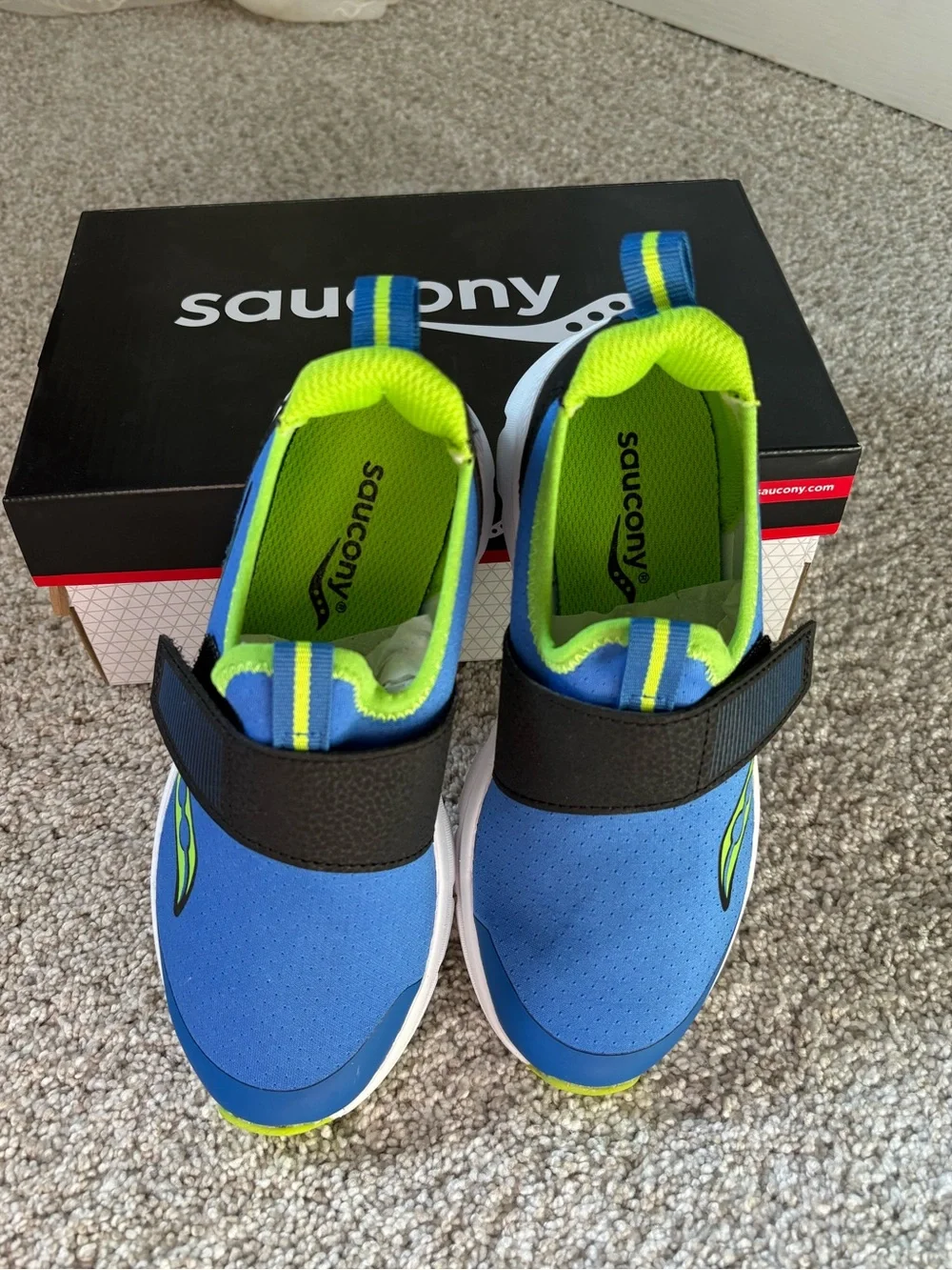 New Saucony Kids Breeze Sport JR sneakers Hook-Loop Slip-On little boy sz 1